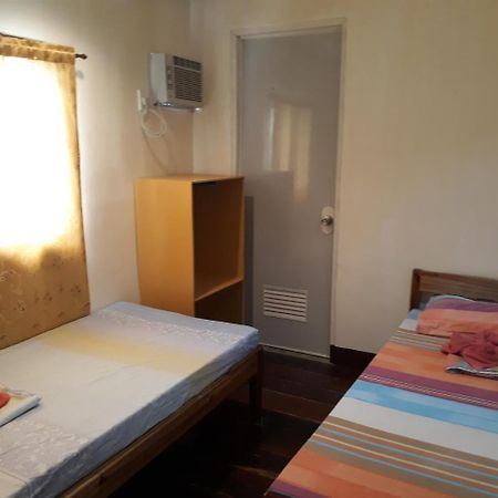 Adrian Travellers Inn El Nido Zewnętrze zdjęcie